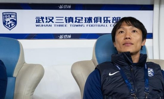 三鎮(zhèn)變陣首勝：鄧涵文造兩球，紹爾前腰激活攻擊群