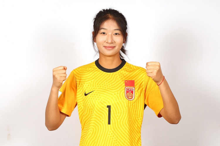 女足門(mén)將全員換血，潘紅艷劉晨肖梓彤入選第四期集訓(xùn)名單
