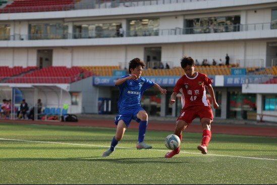 雨花臺(tái)中學(xué)5-0橫掃南京城市梯隊(duì)，中青賽南京U15首日爆冷