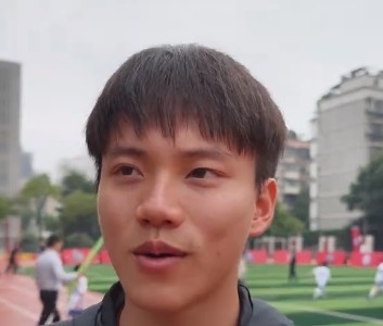 U17國腳徐正鵬：力爭早日完成中超首秀，大學目標華科