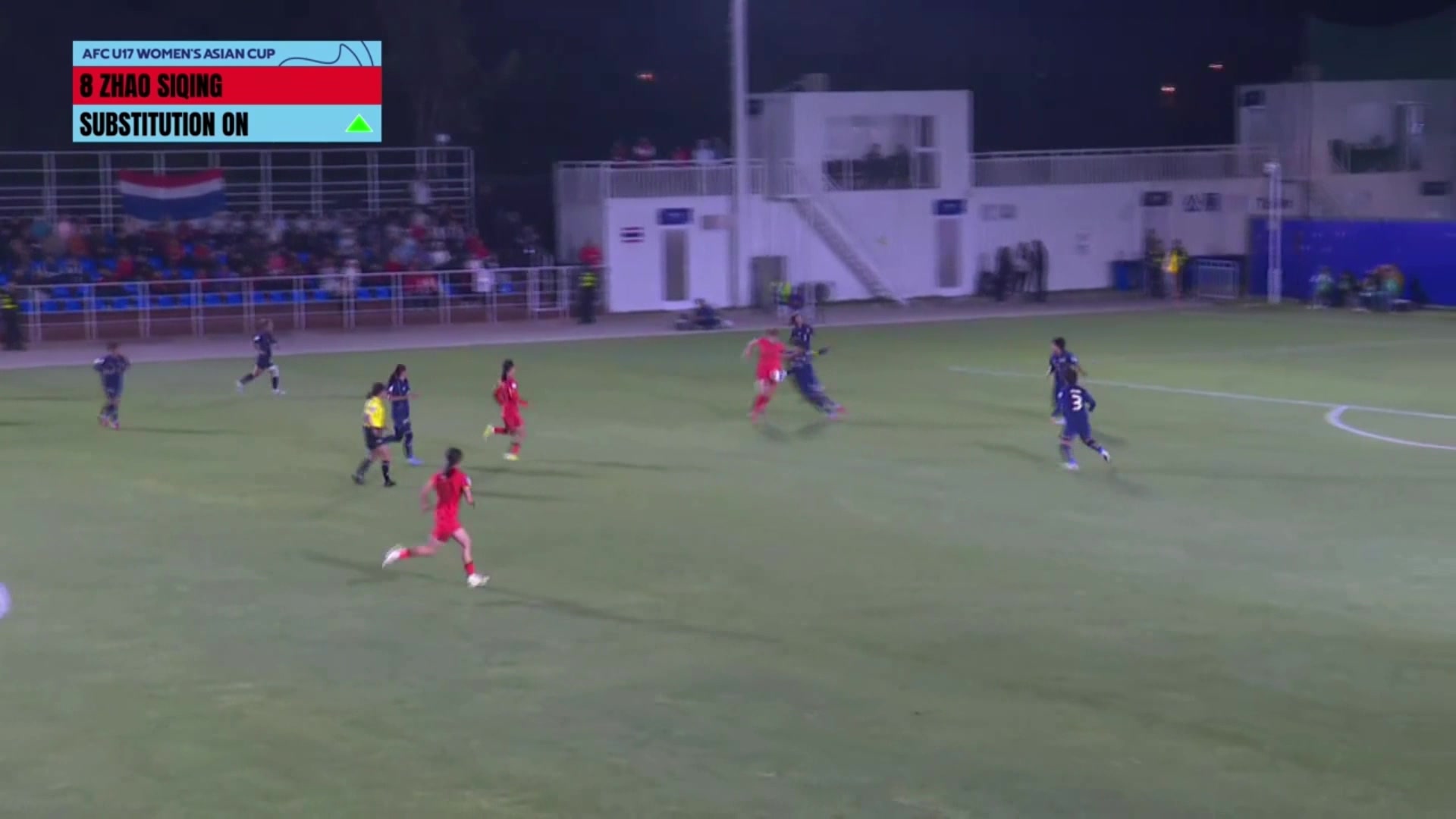 U17女足5-0領(lǐng)先泰國(guó)！黃沁怡弧頂遠(yuǎn)射，泰國(guó)門將黃油手失誤
