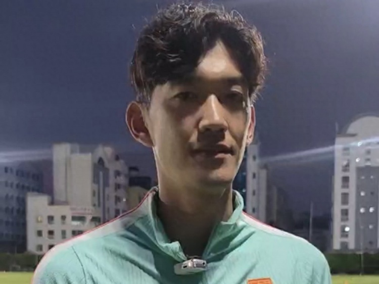 顏駿凌：不念新加坡舊賬，為武磊百場驕傲