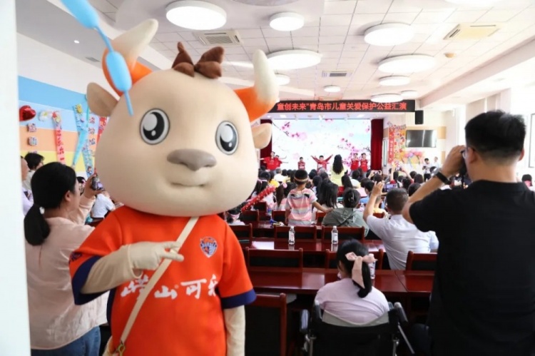 青島海牛六一公益行動：從福利院到匯演現(xiàn)場